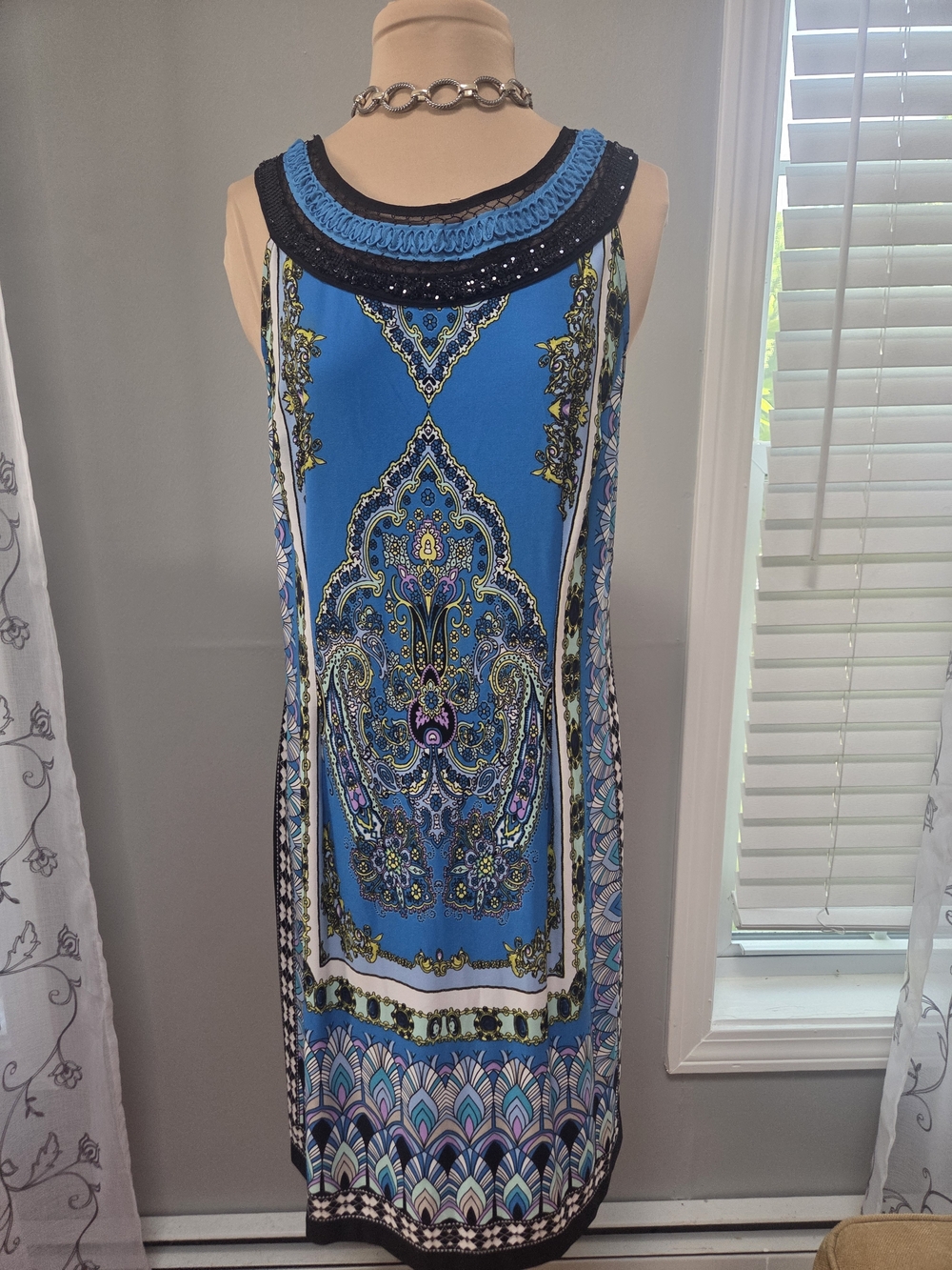 Size 10 Womens CLASSY BLUE MIXED PRINT SHIFT DRESS